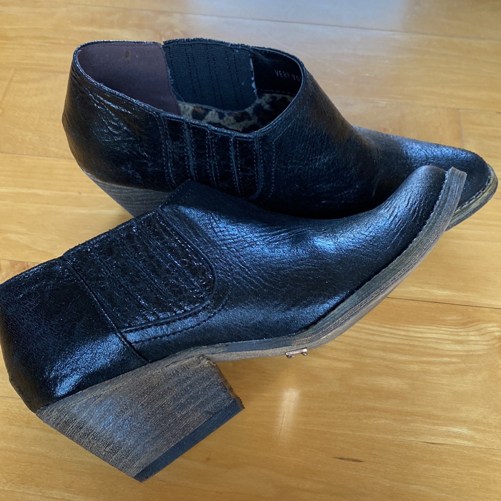 Very Volatile Short Black Boot